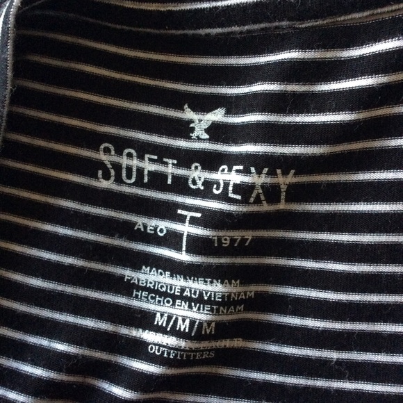 soft & sexy american eagle tee - Picture 3 of 3